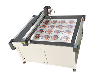 Special shaped cutting machine